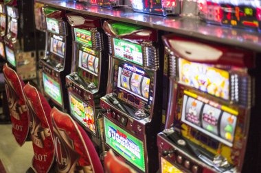 PG Soft game with cluster-pay mechanics
